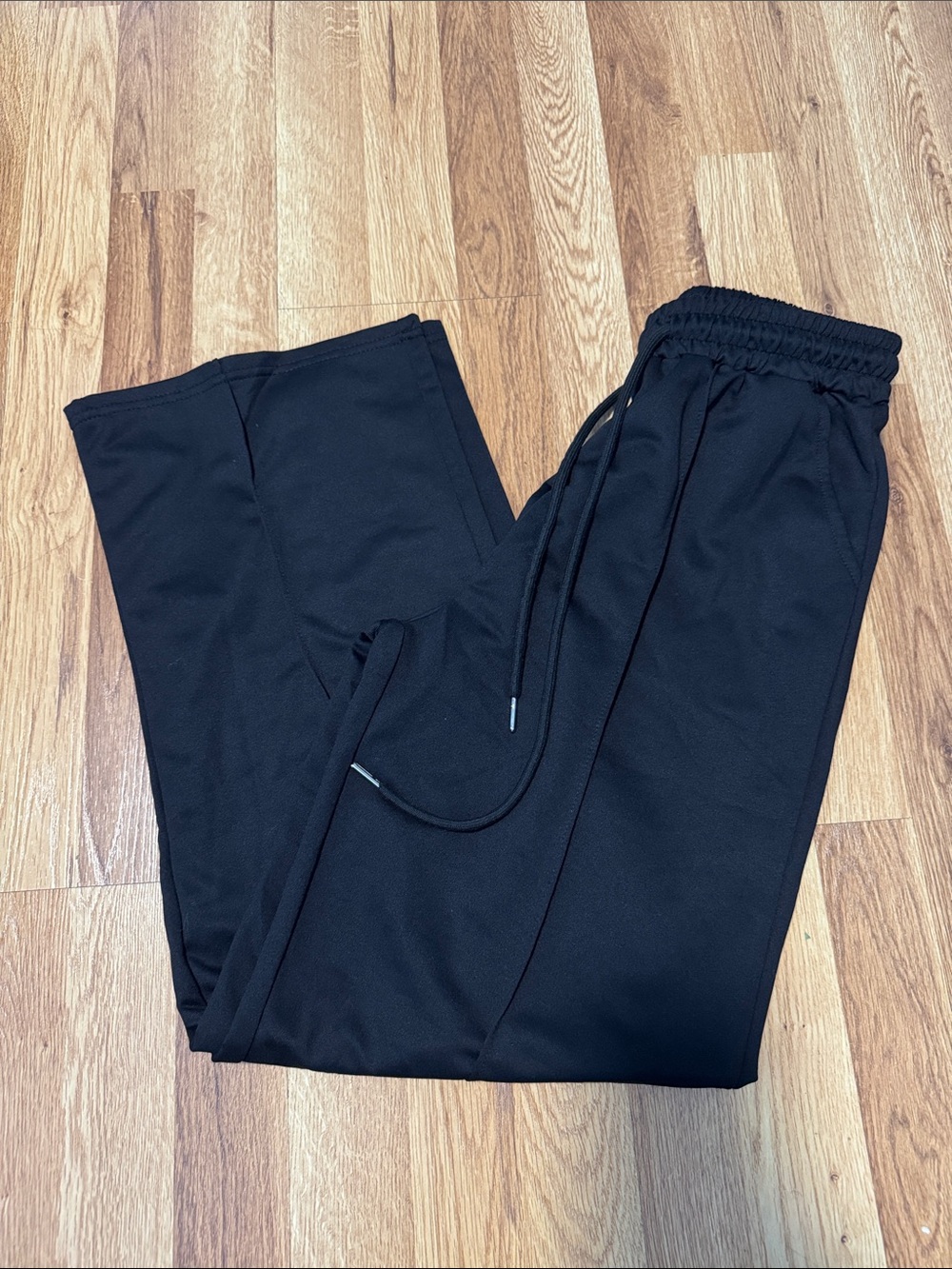 Woman Black Elastic-Waist Jogger Pants - Casual Everyday Wear